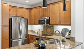 3887 Pell Pl 325, San Diego, CA 92130