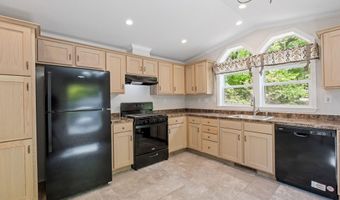 10 Fullam Cir, Allenstown, NH 03275