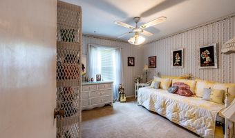 911 BENCHMARK Dr, Albany, GA 31721