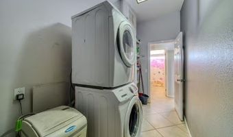 996 Ramar Rd, Bullhead City, AZ 86442
