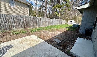 4668 Emerald Willow Dr, Acworth, GA 30101