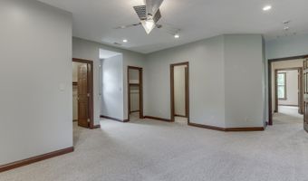 20 Forrests Edge Ct, Indianapolis, IN 46227