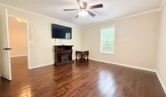 64 Belair Dr, Arab, AL 35016