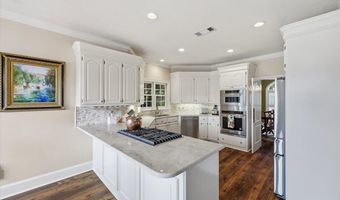 103 Woodlands Green Dr, Brandon, MS 39047