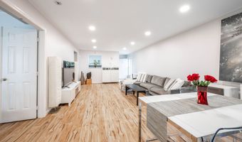 55 Mill Plain Rd 32-6, Danbury, CT 06811