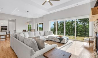 128 Saddle Ridge Dr, Alexander, NC 28701