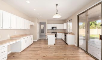 1816 E CAROB Dr, Chandler, AZ 85286