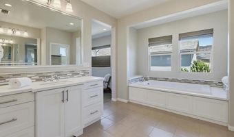 21840 Deer Grass Dr, Escondido, CA 92029