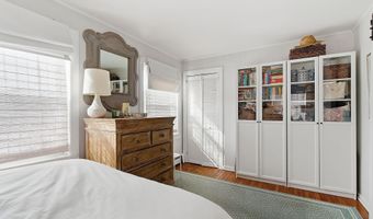 526 W End Ave, Avon By The Sea, NJ 07717
