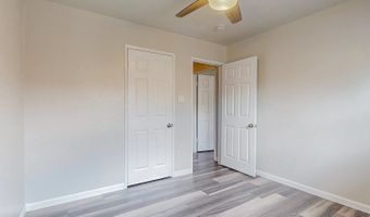 1701 Hoffman Dr NE, Albuquerque, NM 87110