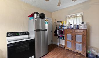 121 W Beecher, Adrian, MI 49221