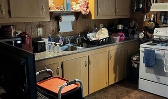 58 Connection St, Newport, RI 02840