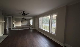 205 S 9th St, Amory, MS 38821