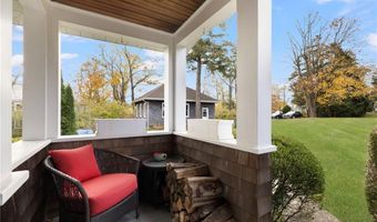 63 Longfellow Rd, Jamestown, RI 02835