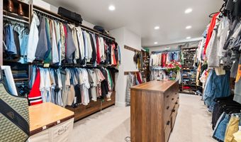 348 E HIDDEN LAKE Dr, Bountiful, UT 84010