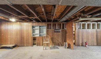 430 Bridge Ave, Alma, MI 48801