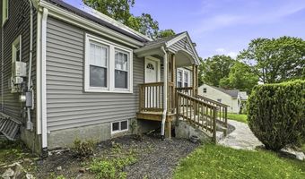 39 Pinehurst, Auburn, MA 01501