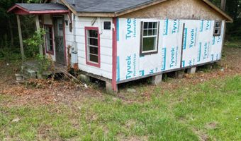 156 4th St 156, Atmore, AL 36502