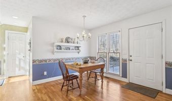 301 BENSON, Dallas, GA 30132