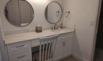 20515 E Country Club Dr 147, Aventura, FL 33180