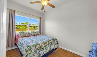 691 Auwaha St A, Haiku, HI 96708