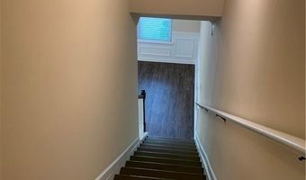 549 Oakside Pl, Acworth, GA 30102