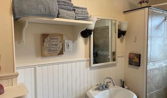 328 W Washington Ave, Alpena, MI 49707