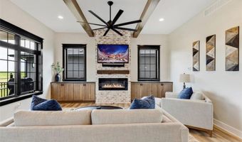 6129 NE Sherman Dr, Ankeny, IA 50021