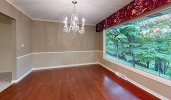 6051 SADDLEHORN Dr, Erie, PA 16506