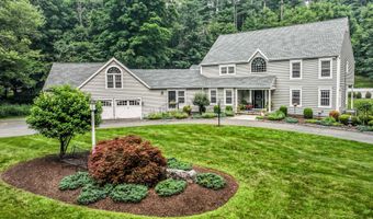 9 Hidden Brook Dr, Brookfield, CT 06804