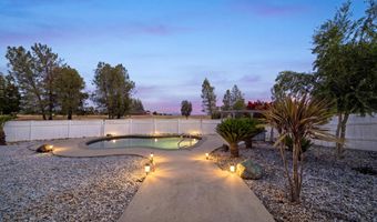 16550 Bamboo Ct, Anderson, CA 96007