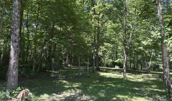 9713 E Birch Rd, Bloomfield, IN 47424