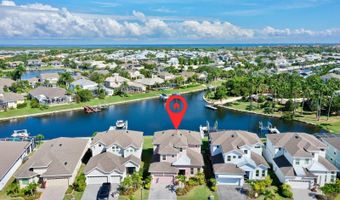 5221 WISHING ARCH Dr, Apollo Beach, FL 33572