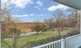 731 E 1100 Rd, Baldwin City, KS 66006