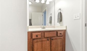 607 W GLENN Ave 103, Auburn, AL 36832