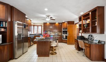 6520 Forrest Commons Blvd, Indianapolis, IN 46227