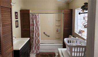 514 3rd St SE, Aliceville, AL 35442