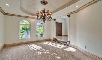 1320 S 6th Ave, Arcadia, CA 91006