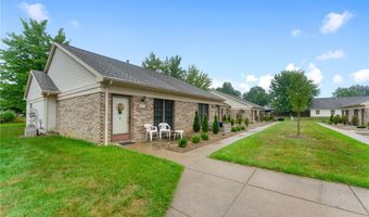 1707 W Hampton Dr, Austintown, OH 44515