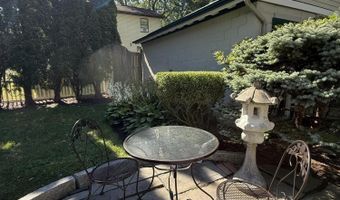 49 Onderdonk Ave, Albany, NY 12208