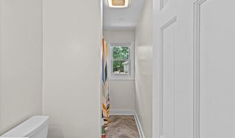 176 Church St, Aberdeen, NJ 07747