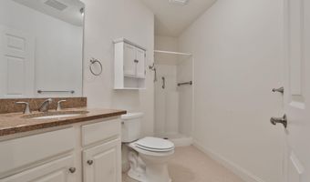 65 Hawthorne Dr 115, Bedford, NH 03110
