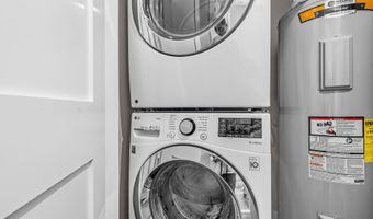 1110 S HIGHLAND St 2, Arlington, VA 22204