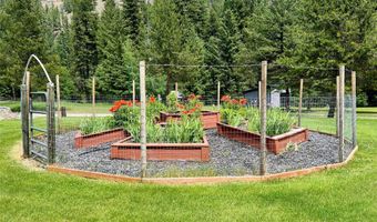 799 Outback Trl, Alberton, MT 59820