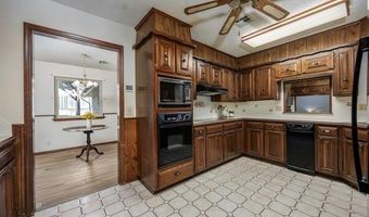 2918 Longridge Ln, Bartlesville, OK 74006