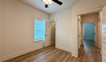 4 Shetland Cir, Bella Vista, AR 72715
