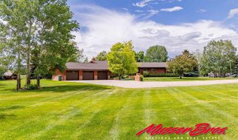 136 McCullough Dr, Cody, WY 82414