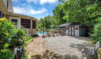 382 Wheaton Ave, Bayville, NJ 08721