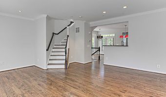 5120 GRIMM Dr, Alexandria, VA 22304