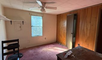 121 Caldwell St, Athens, WV 24712